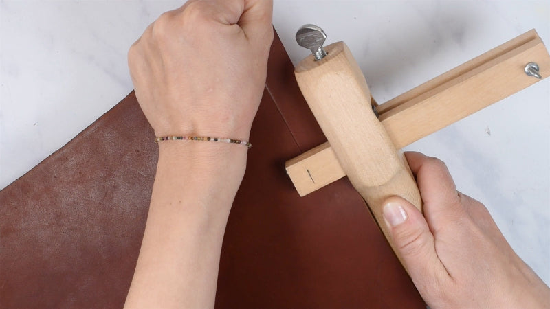 DEMO - how to cut your straps and weaving pieces