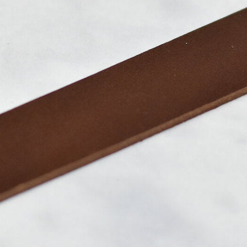 close up of dark brown veg tan strap
