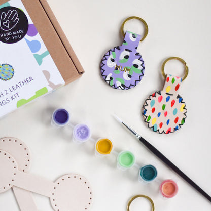 Paint + Stitch 2 Keyrings Kit